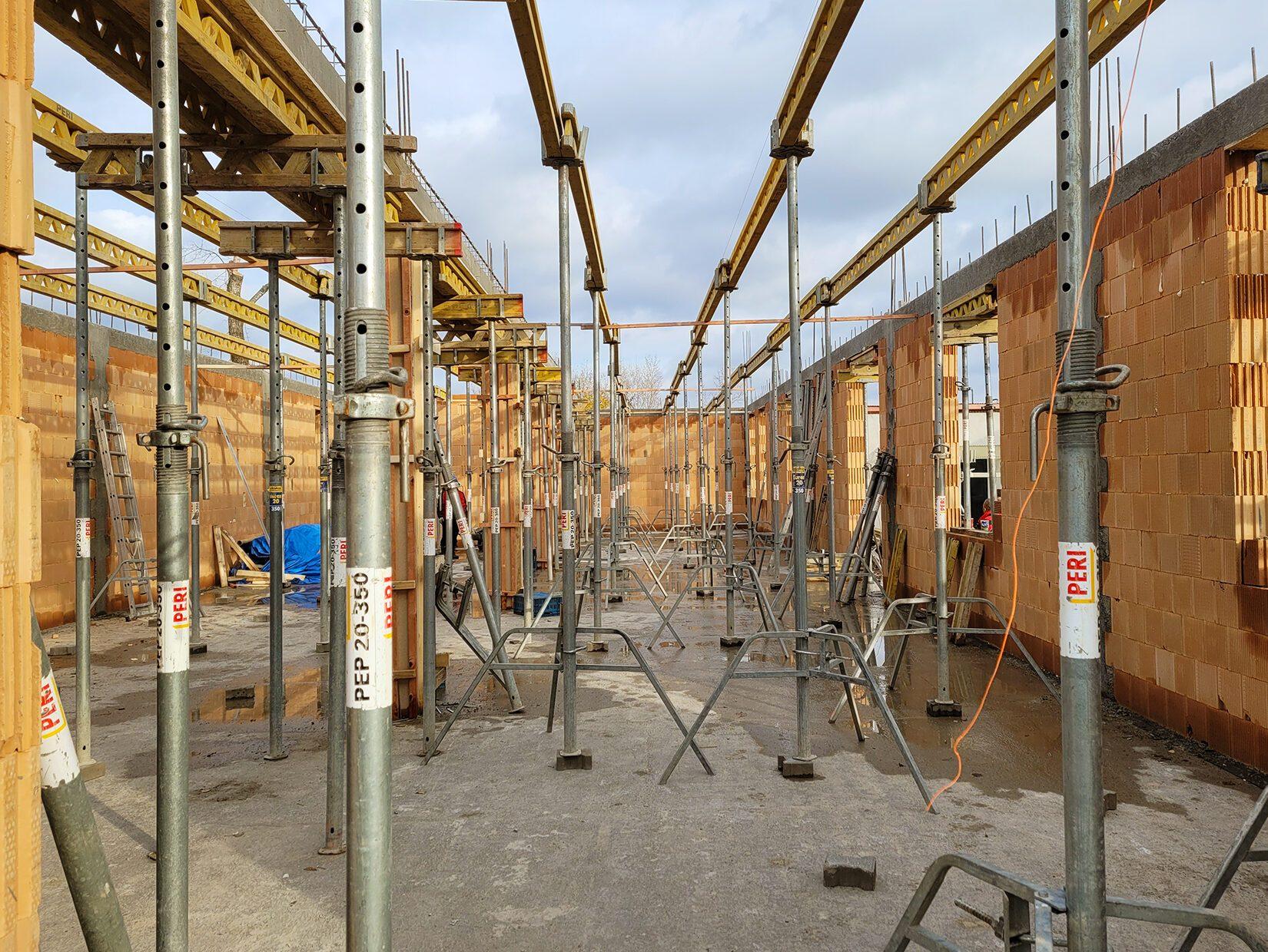 Debnenie stropnej dosky